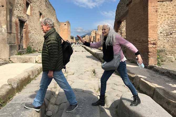 Pompeii Guided Tour & Horse Riding on Vesuvius with Lunch - Why this Pompeii and Vesuvius combination works