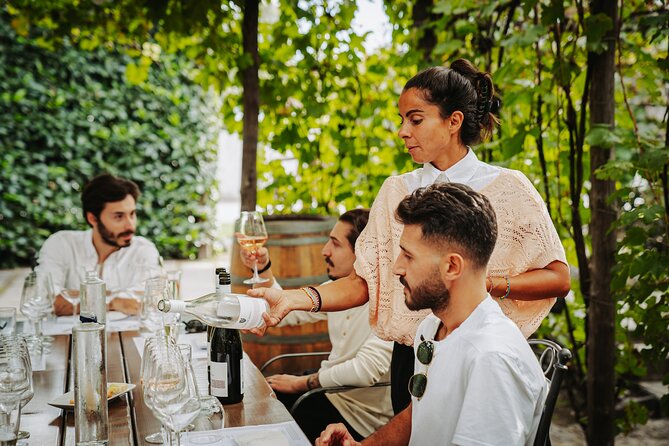 Pompeii Guided Tour & Lunch with Superior Wine Tasting - Pompeii first, wine afterward