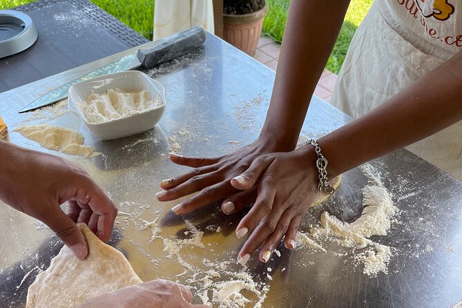 Pompeii: guided tour of the ruins and cooking class fresh pasta - Timing, Transport, and Group Size