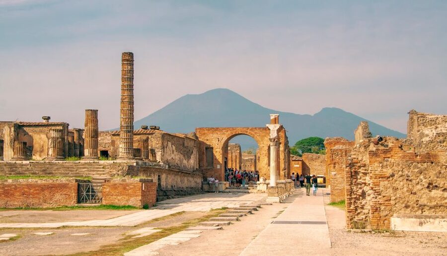 Pompeii Guided Tour with Archaeologist - How much of Pompeii will you actually see?