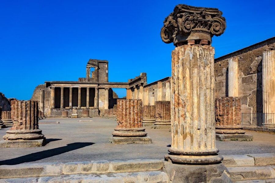 Pompeii Guided Tour with Archaeologist - Timing, pace, and the lost half hour