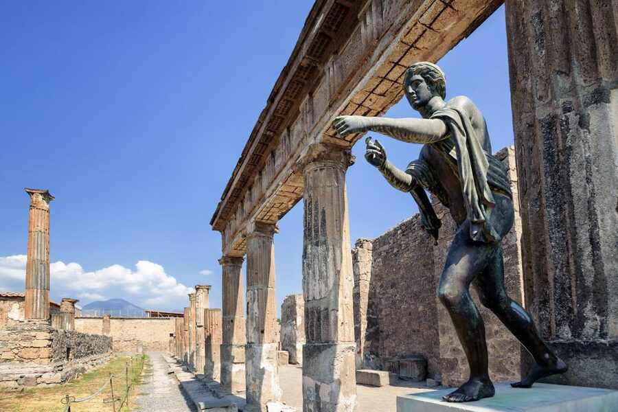 Pompeii: Guided Walking Tour with Entrance Ticket - The Forum, where Pompeii becomes a city