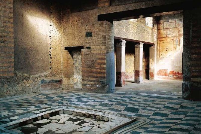 Pompeii Herculaneum small group tour from AmalfiCoast - Herculaneum for one and a half hours