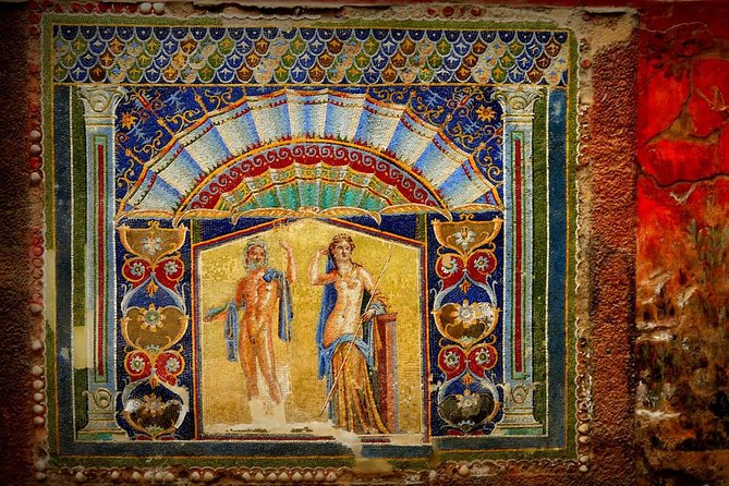Pompeii Herculaneum small group tour from AmalfiCoast - A quick lunch between the ruins