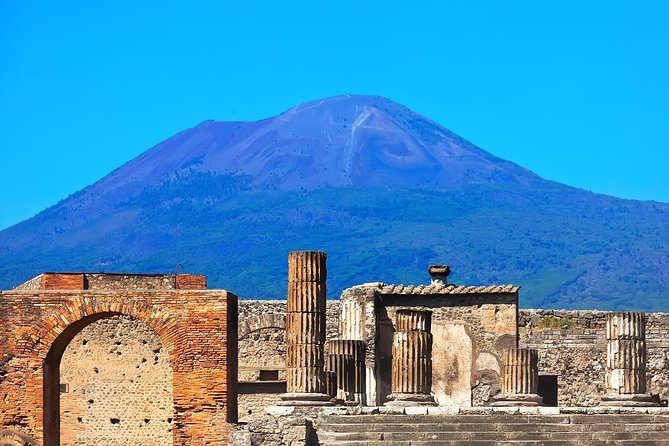 Pompeii, Positano,Sorrento with guide, tickets and lunch all included - Pompeii first, then the Amalfi Coast