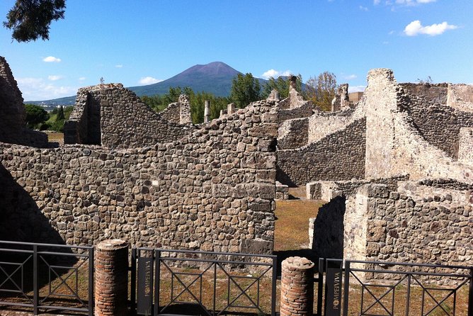 Pompeii Private Half-Day Tour from: Naples,Sorrento, Amalfi Coast - The amphitheater and the shape of Roman entertainment