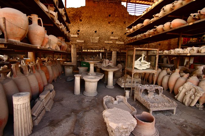 Pompeii Private & Personalized Tour with archeology expert guide - Two hours inside the archaeological park