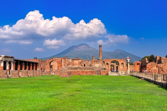 Pompeii Private & Personalized Tour with archeology expert guide - The best reasons to pay for a private visit