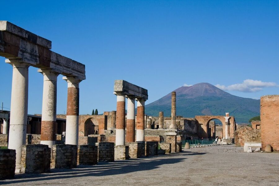 Pompeii: Private Tour with Hotel Pickup and Entry Ticket - Pompeii begins at your hotel door