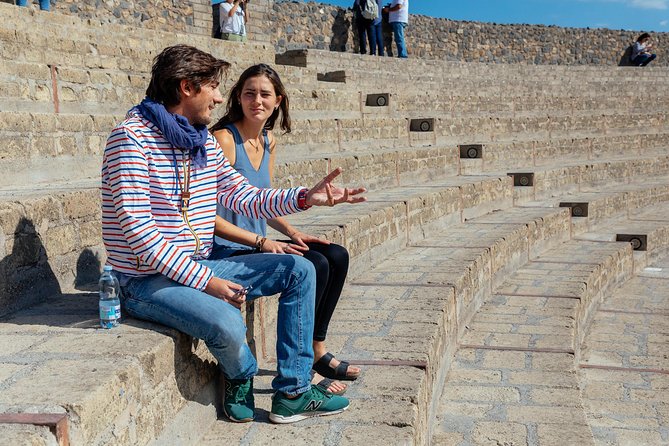 Pompeii PRIVATE TOUR With Locals: Ticket & Guide Included - Why a private two-hour visit works at Pompeii