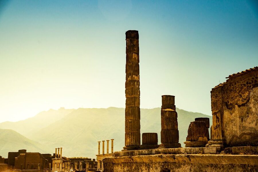 Pompeii: Skip-the-line-Ticket and Guided Tour - Why Pompeii works better with a guide