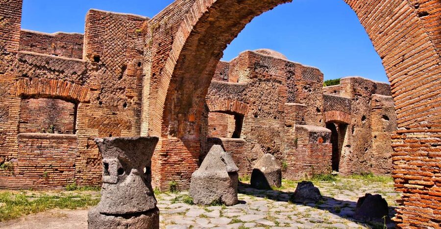 Pompeii: Skip-the-Line Ticket with Audio Guide and Map - Entering Pompeii from 9 am to 3 pm