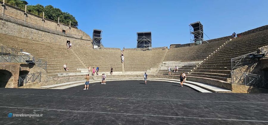 Pompeii, skip-the-line ticket with smartphone audio guide on App - Using the smartphone audio guide