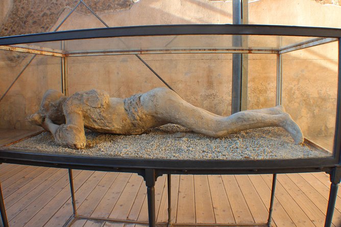 Pompeii Skip-the-Line Tour for Kids & Families with Archaelogist - The Forum and Via dell’Abbondanza: Pompeii as a Real Town
