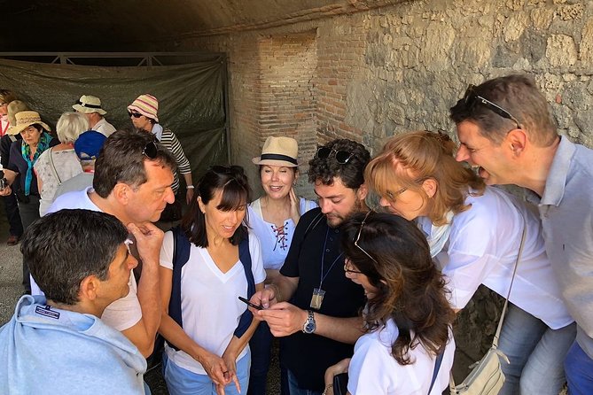 Pompeii Small Group Tour & Food/Wine tasting at Mt. Vesuvius - The air-conditioned transfer to Casa Setaro Winery
