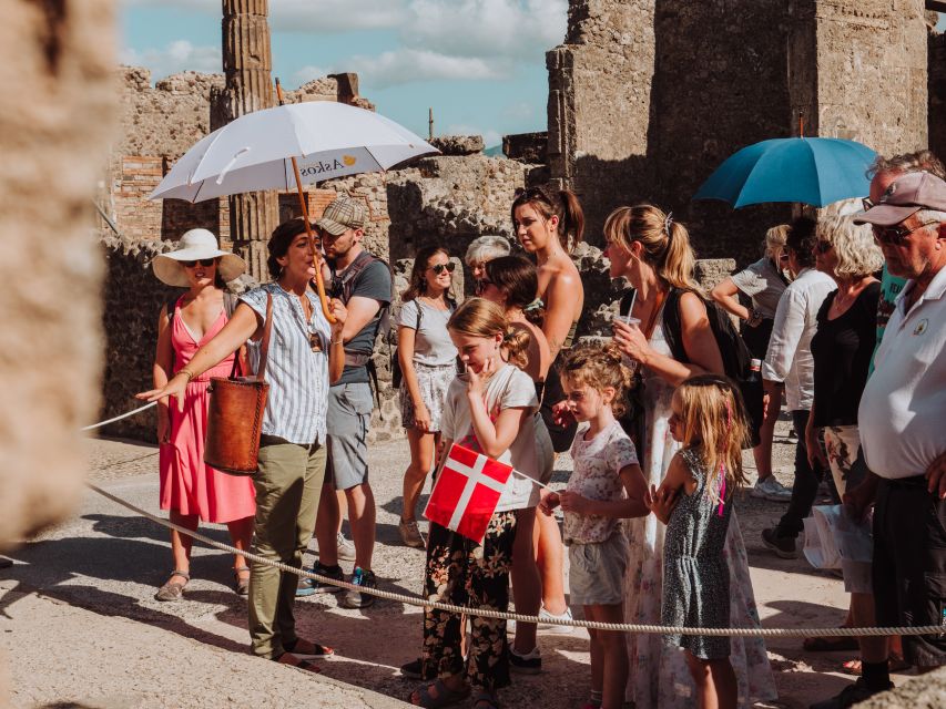 Pompeii: Small-Group Tour of Pompeii and Herculaneum - Why seeing both cities changes the story