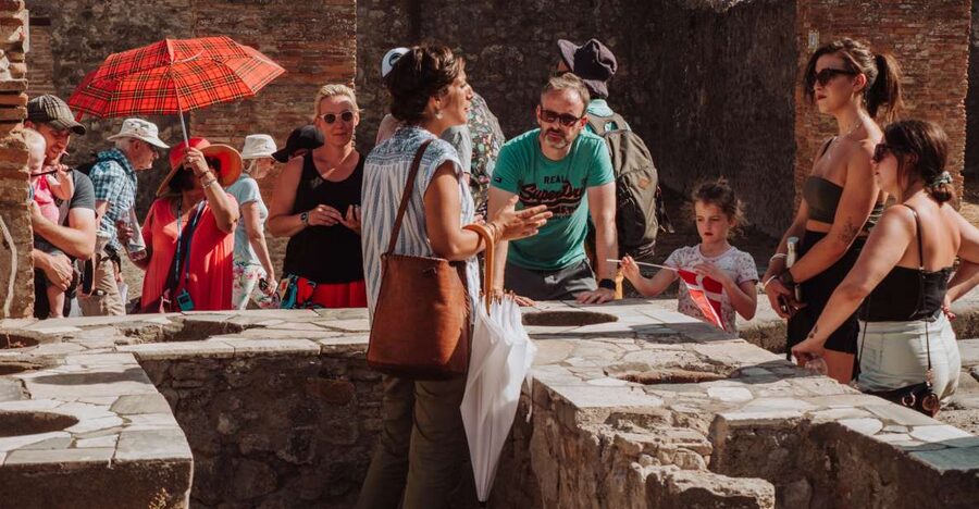 Pompeii: Small-Group Tour of Pompeii and Herculaneum - The 30-minute break, and why it feels short