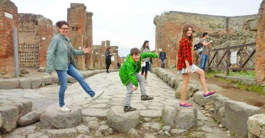 Pompeii: Tour for Children - Why this Pompeii tour works for children