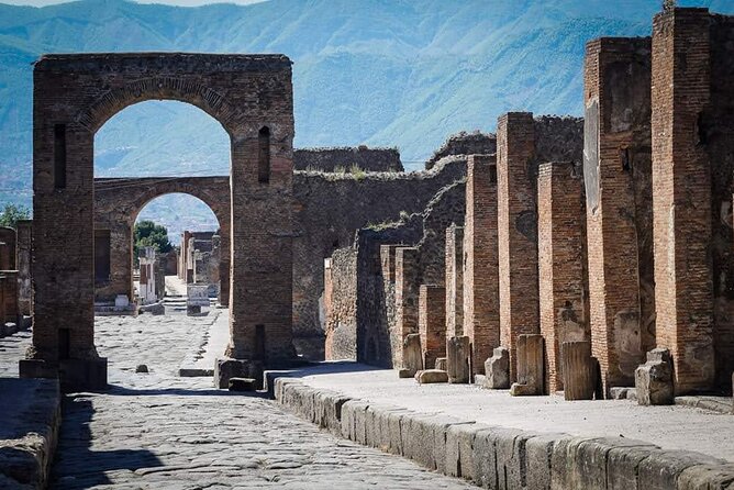 Pompeii Tour from Sorrento (tickets not included) - Two hours inside Pompeii