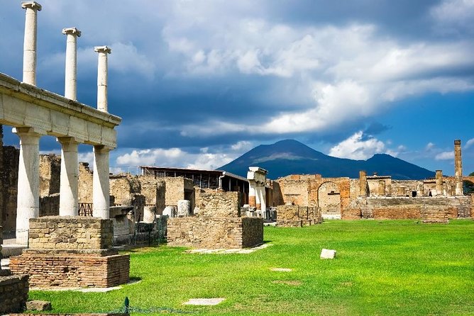 Pompeii tour with archaeologist - Why an archaeologist changes the Pompeii visit