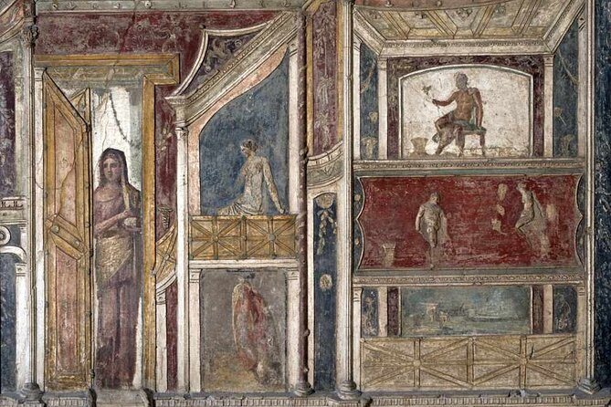 Pompeii Tour with Lunch and Wine Tasting from Positano - Entering Pompeii with a two-hour guide