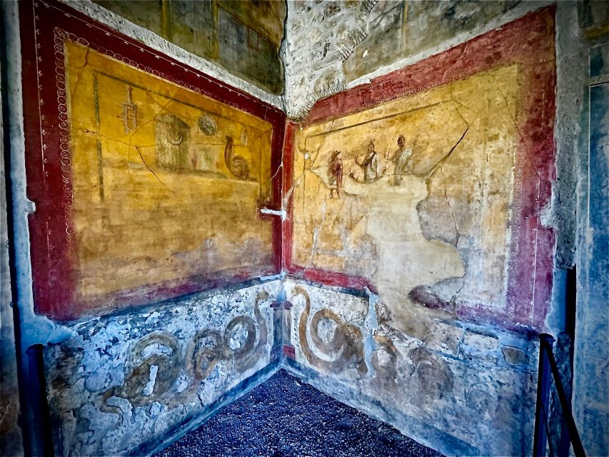 Pompeii-Vesuvius & Winery All Inclusive Tour From Positano - Leaving Positano for the ruins of Pompeii