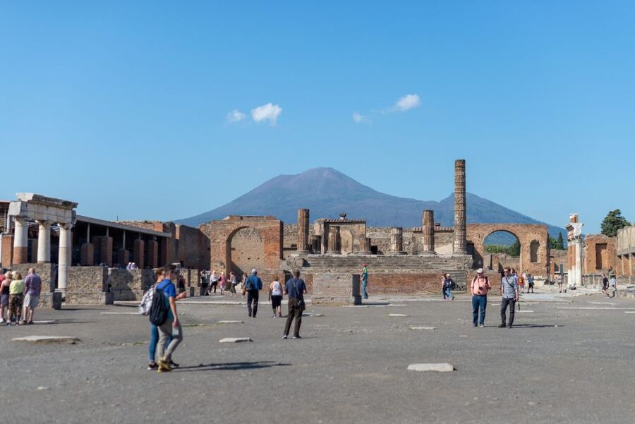 Pompeii & Virtual Museum Private 2-in-1 Kid's Tour - The virtual museum tour and the city before Vesuvius