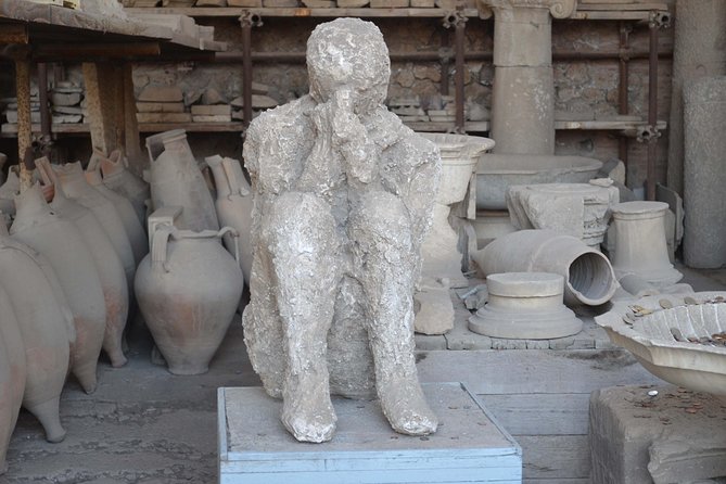 Pompeii Visit at its Most Peaceful Moment - Walking the Archaeological Park for Two Hours