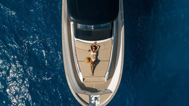 Positano: Amalfi Coast & Emerald Grotto Private Boat Tour - Entering the Emerald Grotto