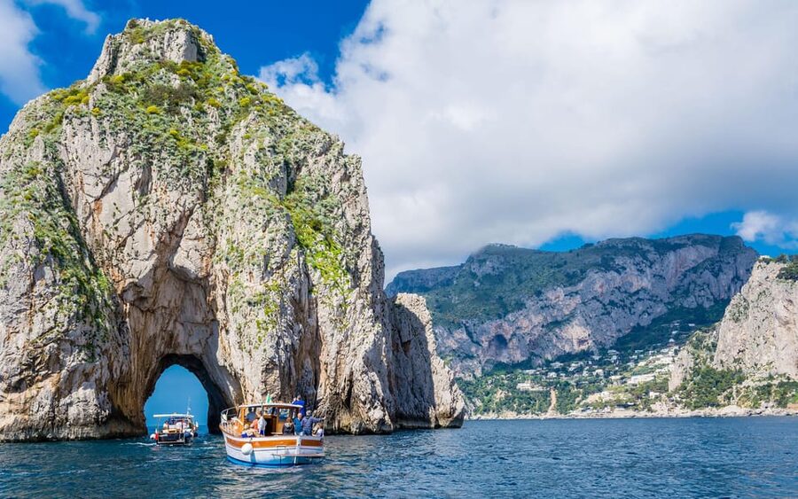Positano: Capri Boat Tour with Swimming, Drinks, and Snacks - Two to three hours to make your own Capri plan