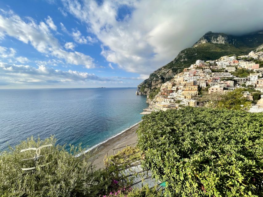 Positano: Old Town Walking Tour with Archaeologist Guide - The guides make a practical difference