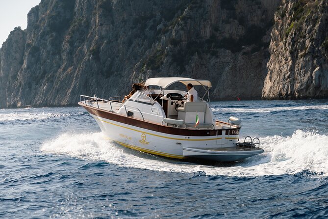 Private Amalfi Coast Tour with a 28ft Boat - Ieranto and Li Galli bring the swimming time