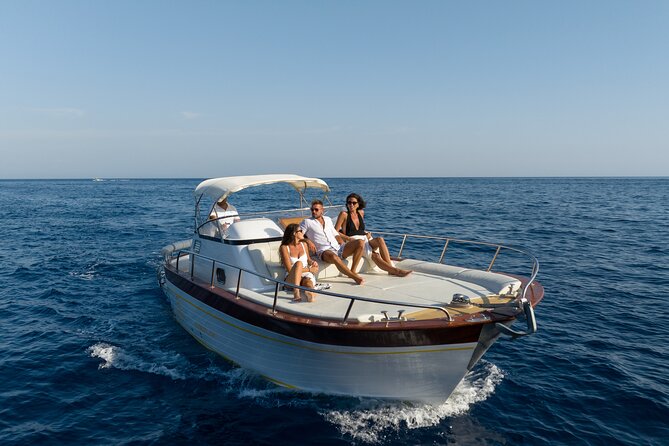 Private Amalfi Coast Tour with a 28ft Boat - Positano gives you two hours to wander