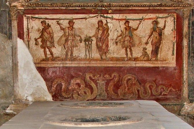Private Archaeologist service to explore Pompeii's secrets any time ticket incl. - House of the Faun: a look at Pompeii’s grandest homes