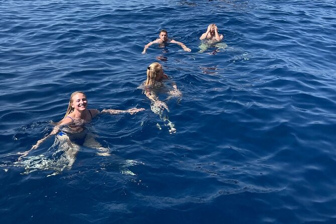 Private Boat Excursion with Skipper on the Amalfi Coast - Bagni Regina Giovanna closes the loop near Sorrento