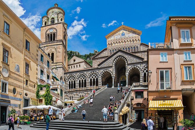 Private Boat Tour: 90 minutes in Amalfi Coast with snacks and drinks - Amalfi, the final landmark before turning back