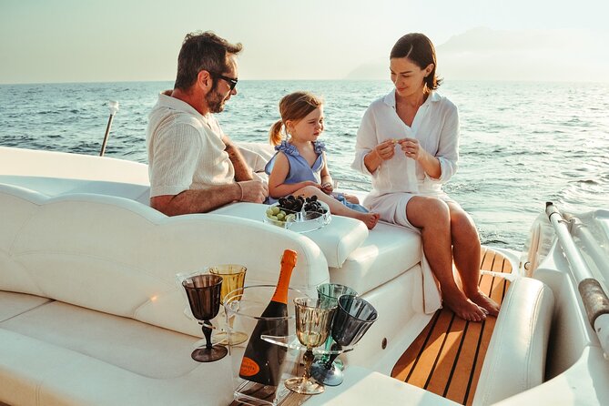 Private boat tour Amalfi Coast - Why the Amalfi Coast makes more sense from a boat
