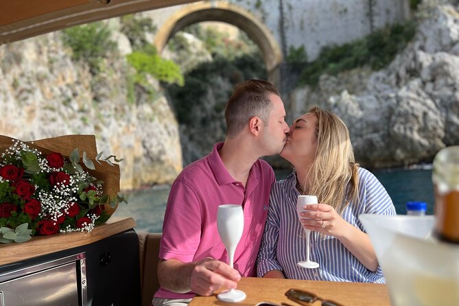 Private Boat Tour Costiera Amalfitana e Capri Esposito 28 Luxury - Price, group size, and who gets good value