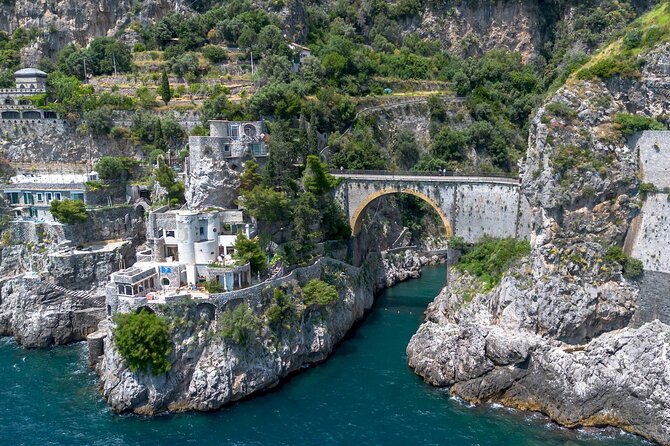 Private Boat Tour of Amalfi Coast with Drinks - Amalfi’s cathedral and maritime past