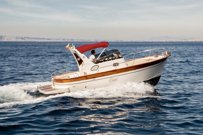 Private Boat Tour Sorrento to Positano & Amalfi–Typical Gozzo 750 - Positano with 90 minutes ashore