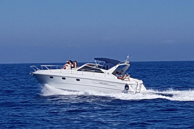 Private boat tour to Capri departing from Sorrento - The Blue Grotto and its €18 ticket