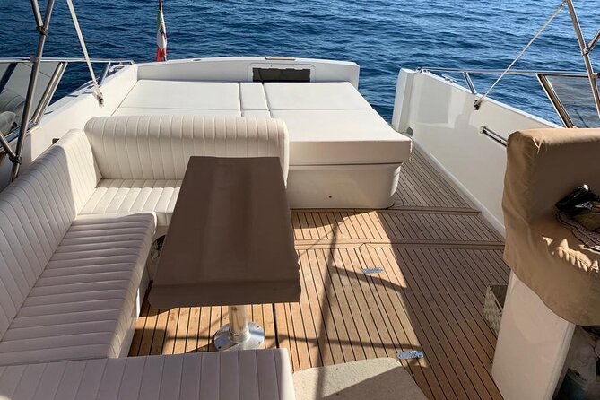 Private boat tour to Capri - Passing beneath Capri’s Faraglioni