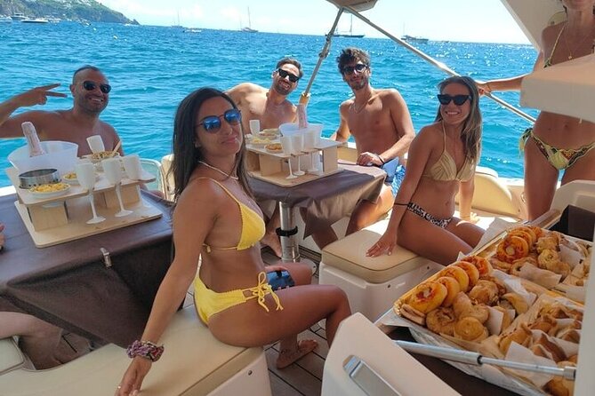 Private Capri Boat Tour Experience - Why a private Capri boat day works so well