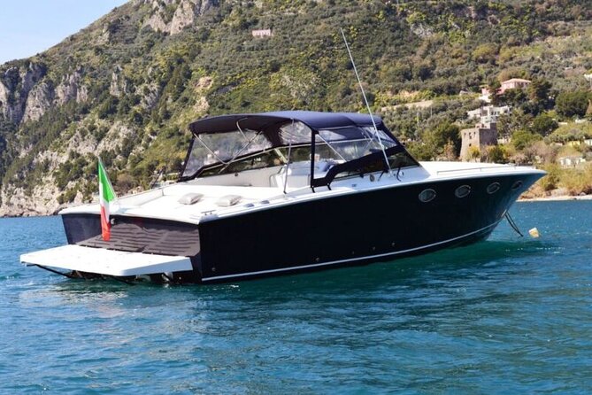 Private Capri Luxury Boat Experience: Cruise, Swim & Sunbathe - A private yacht day from Sorrento