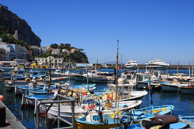 Private Capri Luxury Boat Experience: Cruise, Swim & Sunbathe - Swimming, sunbathing, and the pleasures of doing less