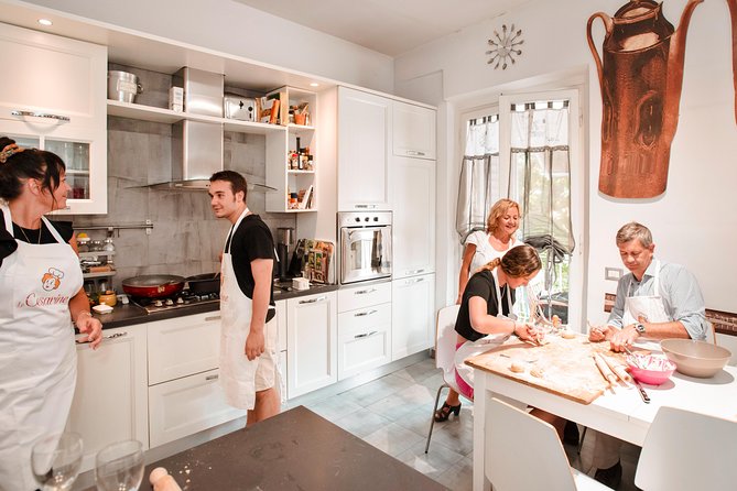 Private Cooking Class with Lunch or Dinner in Vico Equense - Cooking southern Italian food in a real home