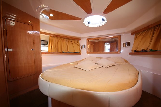 Private Cruise around Capri - yacht 40' - Green Grotto, White Grotto, and Capri’s sea caves