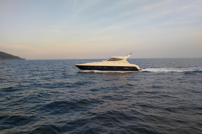 Private Cruise around Capri - yacht 50' - Food, drinks, and the real cost of the day
