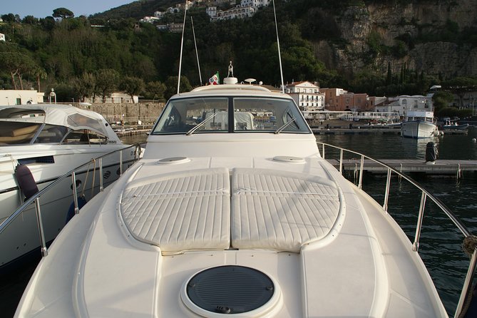 Private Cruise to Capri and Amalfi coast from Positano or Amalfi - yacht 50' - Going Ashore in Capri