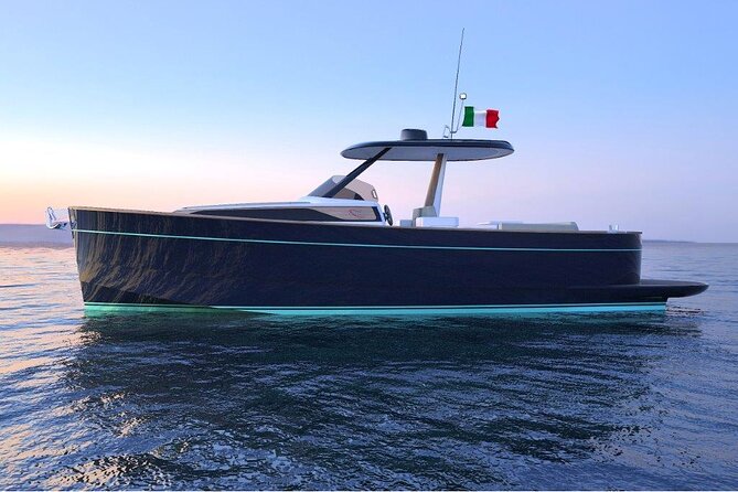 Private Full-day Luxury Boat Tour to Capri from Amalfi Coast - A private day between Positano and Capri